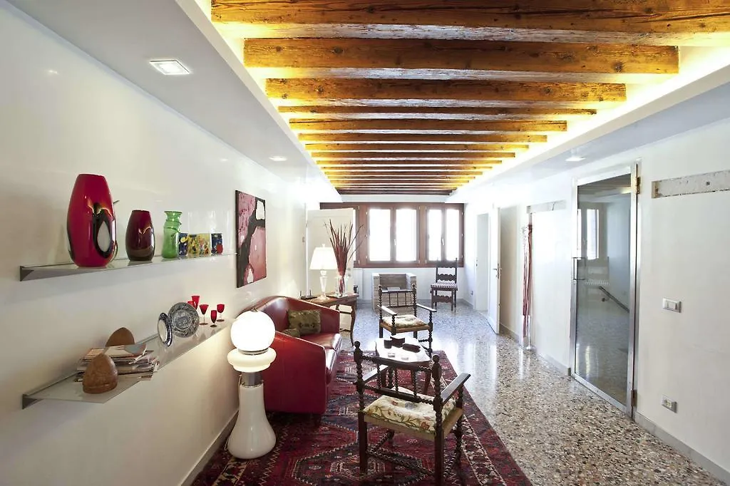 Ca Dell'Ambasciatore Apartment Venice