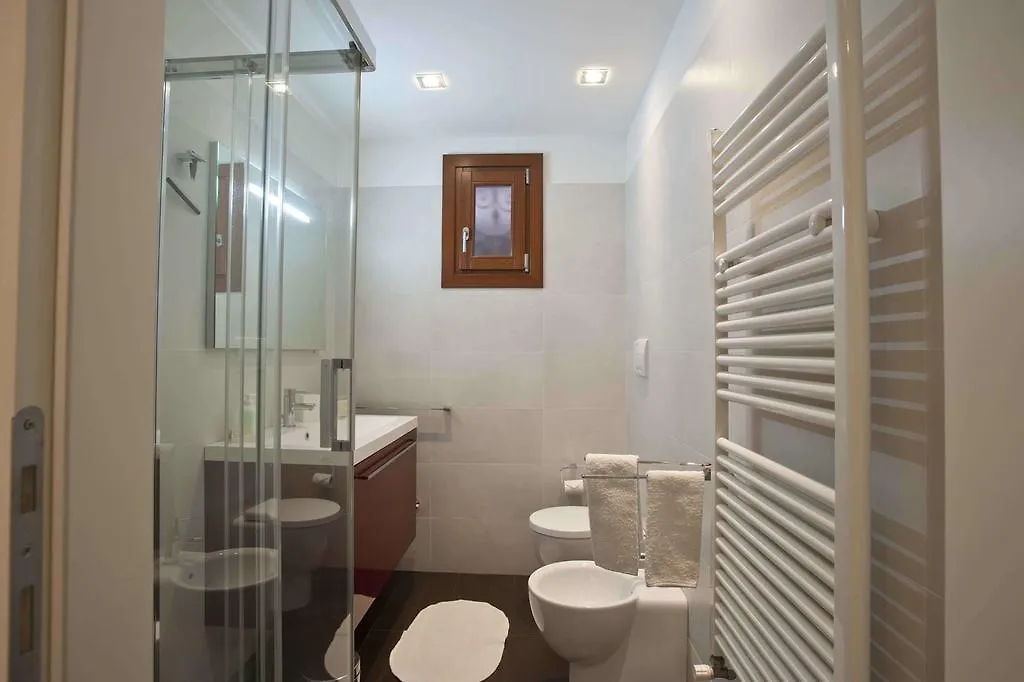 Ca Dell'Ambasciatore Apartment Venice